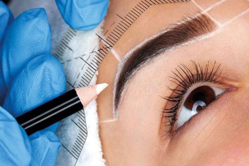 Designer de Sobrancelhas: Brow Lamination, Henna, Mapeamento e Correção